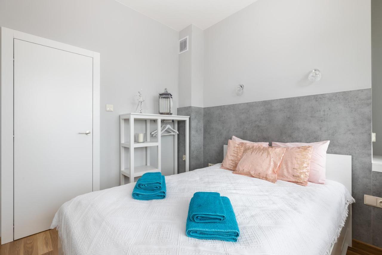 Apartament Swietokrzyska By Your Freedom Varsó Kültér fotó